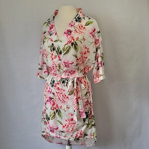 Show Me Your Mumu Brie Pink Floral SS Robe Size 0/Small